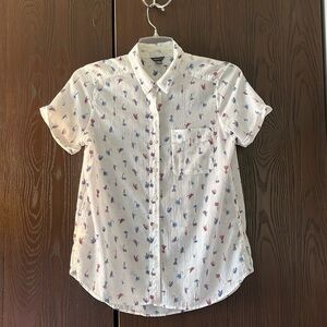 Eddie Bauer short sleeved white blouse with fishing hooks. Size LP.